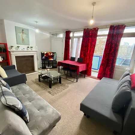 Cosy 3 Bed Apt, Old Truman Brewery! Brick Lane, London, E1 Exterior photo